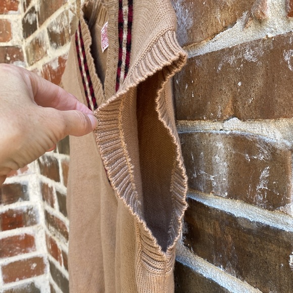 Pendleton 100% Virgin Wool Sweater Vest in Petite Large - Picture 7 of 11